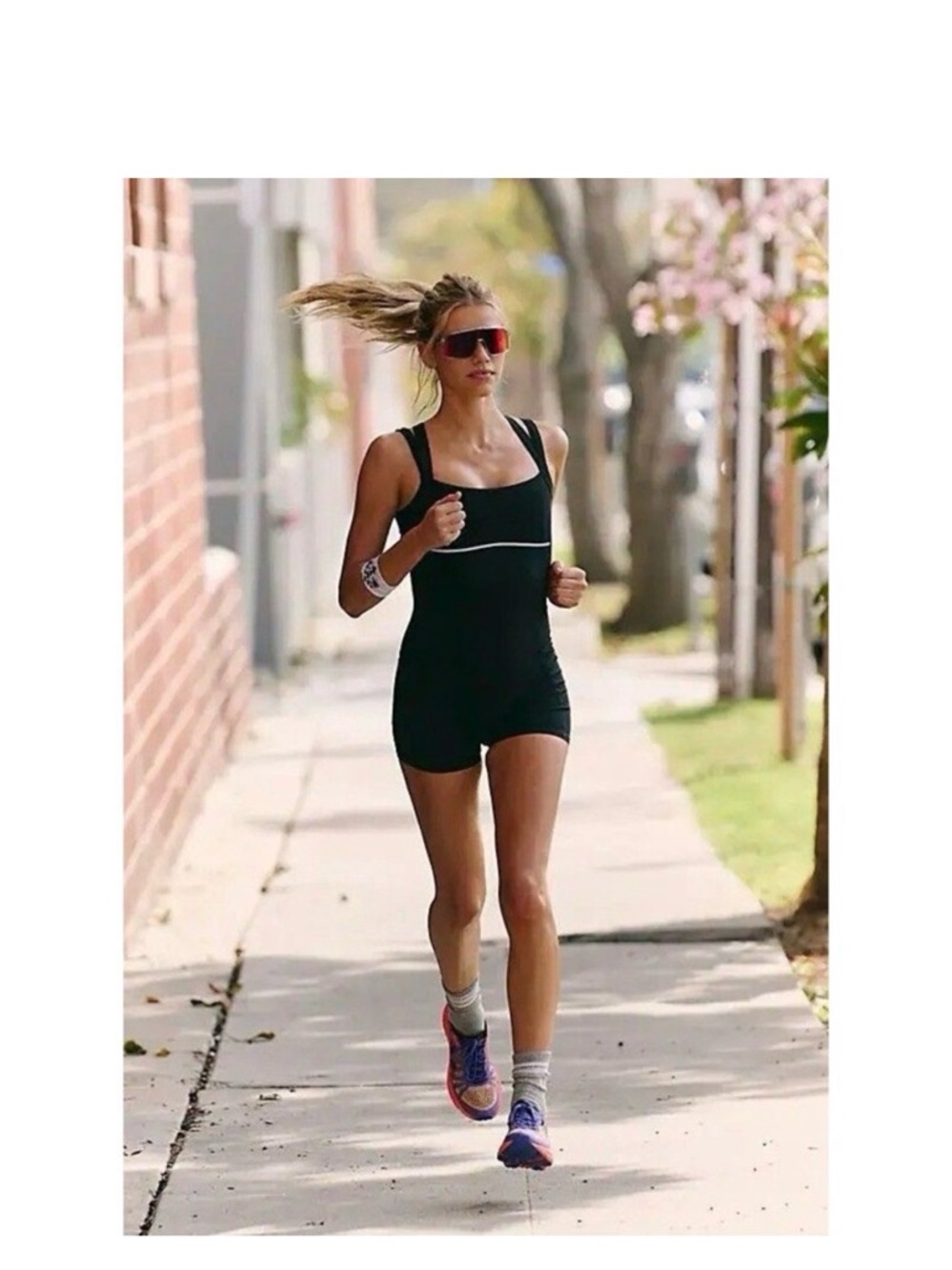 FP MOVEMENT You’re a Peach Runsie Shortsie One Piece Romper Black XS $98 NWOT